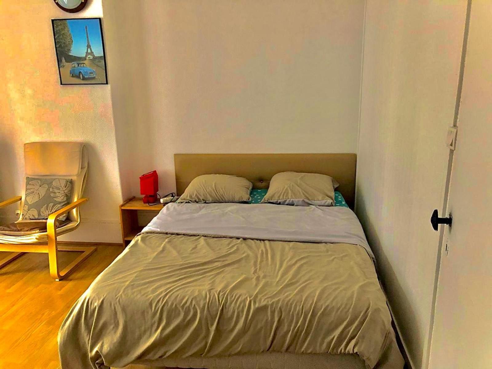 Cosy Apartment In Париж Екстериор снимка